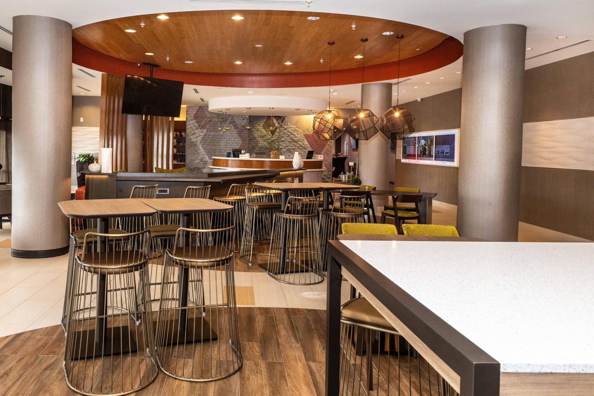 Springhill Suites By Marriott Houston Бейтаун Екстериор снимка